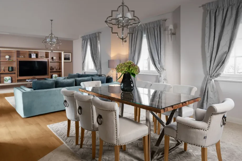a private luxury villa in Istria becomes the smarter choice