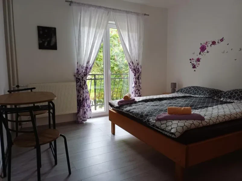 Affordable apartment by the Kolpa river near Kostel