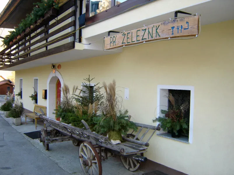 Restavracija z domačo hrano Gorenjska