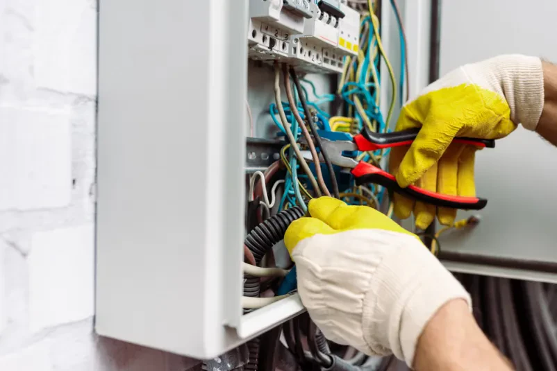 Ugodne elektroinštalacije Sežana, Obala
