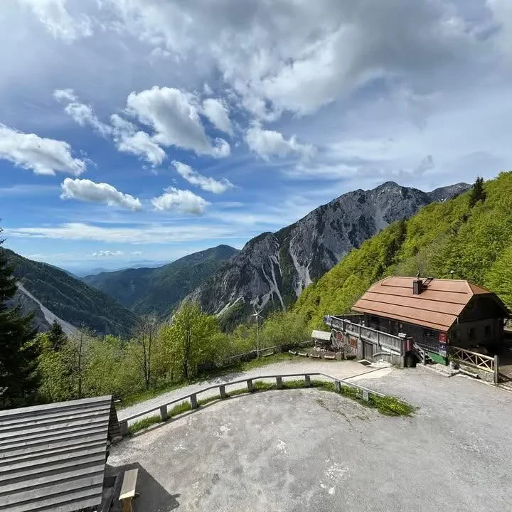 Koča na Ljubelju
