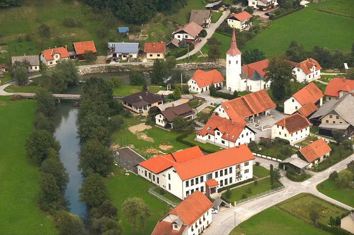 Ribolovna delavnica za mlade ribiče Prodaja ribolovnih dovolilnic Mozirje, okolica