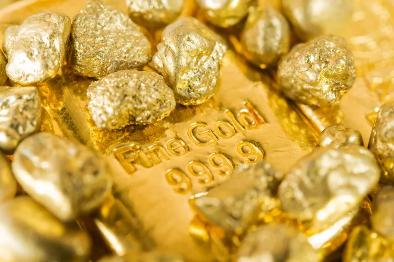 Raffinazione di alta qualità di oro e argento