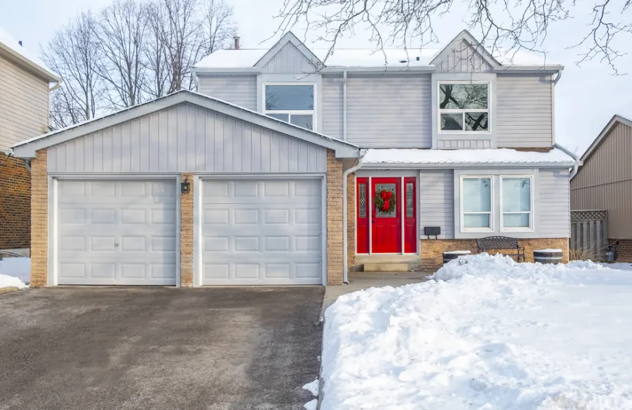 Pametno upravljanje garažnih vrat