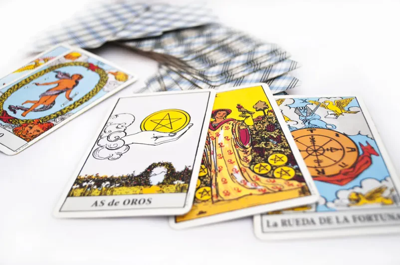 The best online Love & Abundance Tarot readings