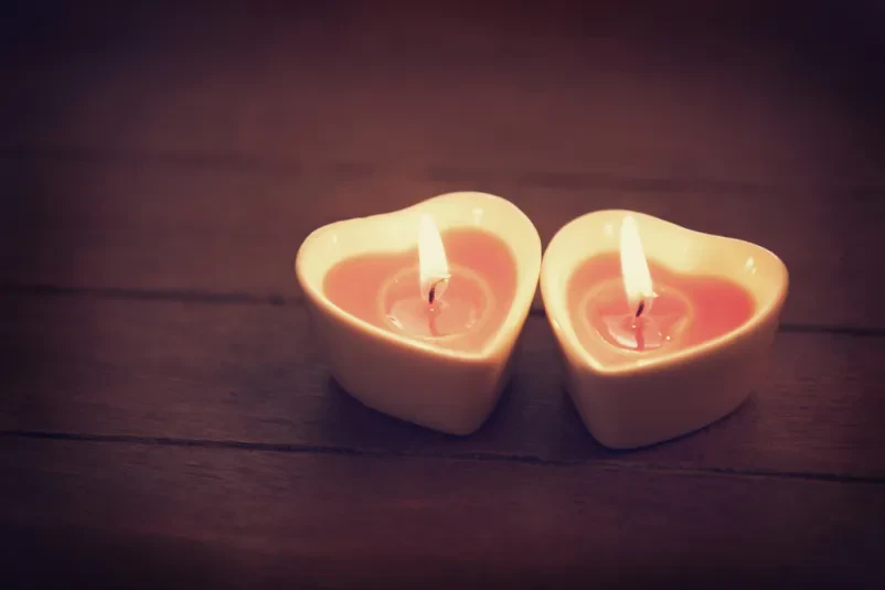 Online Love Tarot readings for relationships and emotional clarity