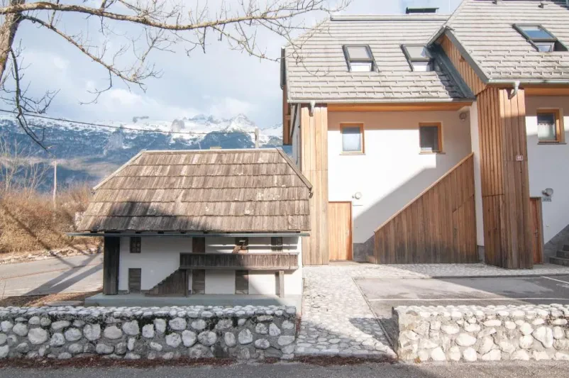 Ugoden najem apartmaja Bovec