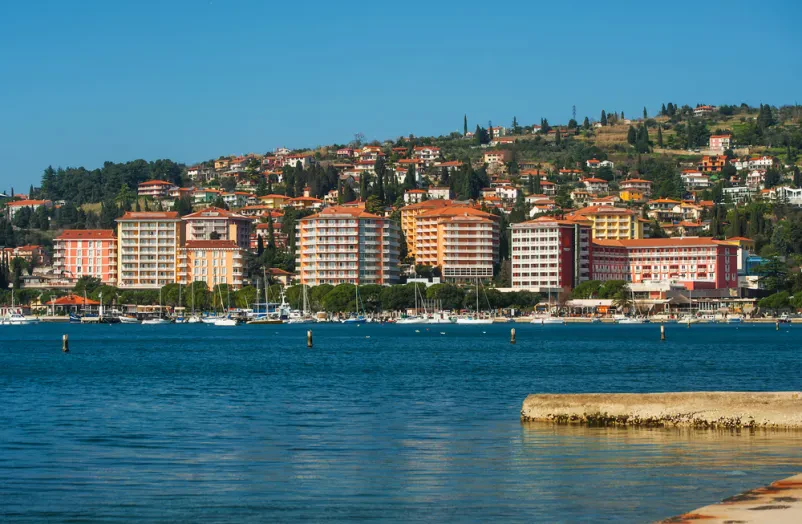 Ugoden najem apartmaja Strunjan