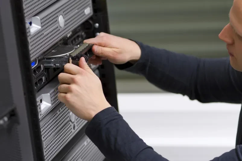 Prodaja računalniške opreme podjetjem Osrednja Slovenija
