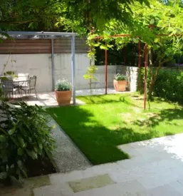 Apartmaji ob morju na Obali