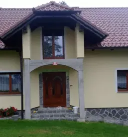 Dobra lesena okna savinjska