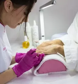Gelish nohti kranj