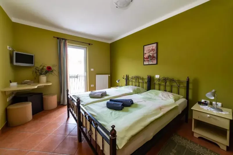 Gostilna, picerija in prenočišča Pivka