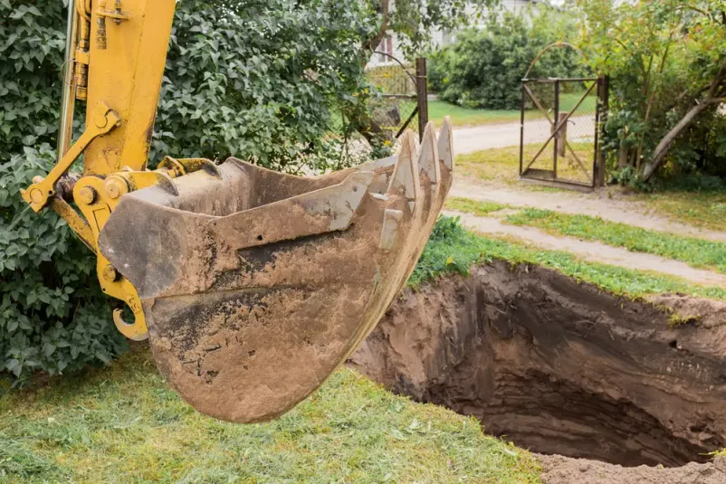 Izkopi z gradbeno mehanizacijo Ptuj