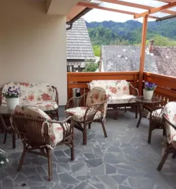 Ugoden hotel Loka