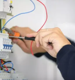 Kvalitetna izvedba internetnih povezav Slovenija