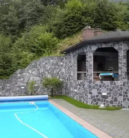 Kvaliteten naravni kamen v sloveniji