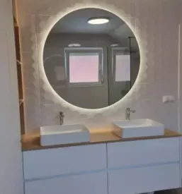Kvalitetna led ogledala ljubljana