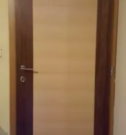 Lesena vrata po naročilu Štajerska
