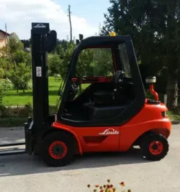 Popravila tovornih vozil in vilicarjev savinjska