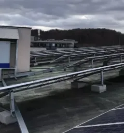 Samooskrba s soncno energijo slovenija