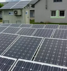 Samooskrba s soncno energijo slovenija