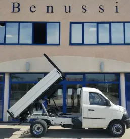 Hiter servis vozil Iveco Ljubljana