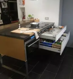 Ugodno pohistvo po meri maribor