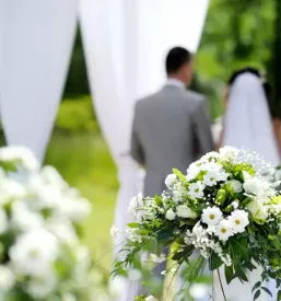 Ugodno poročno cvetje po Sloveniji