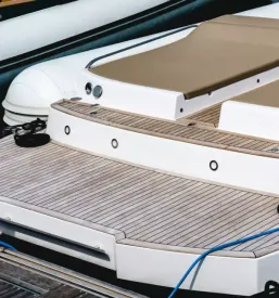 Yacht furniture maintancne slovenia