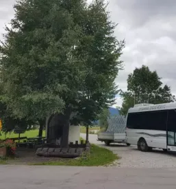 Naročilo prevoza s kombijem na Gorenjskem