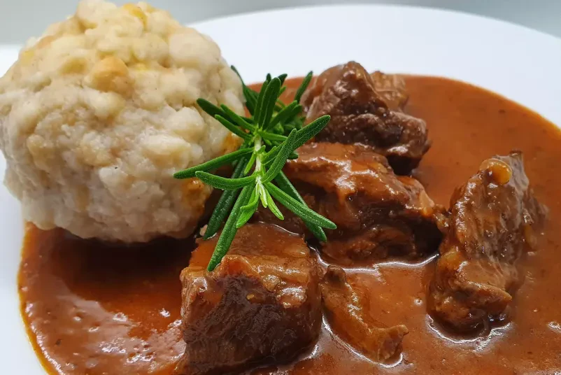 Dobra gostilna Pivka, Slovenija
