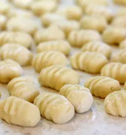 Dobri štruklji v Kobaridu