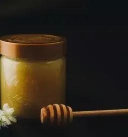 Kvaliteten domaci med ruse