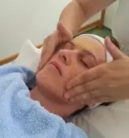 Kvalitetna nega obraza brezice