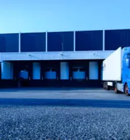 Logisticne storitve slovenija