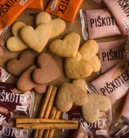 Sveže pečeni piškoti Domžale