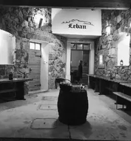 Prenocisca z zajtrkom na kmetiji kras