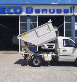 Prodaja iveco vozil slovenija