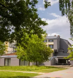Prostor za zakljucene druzbe v hotelu savinjska