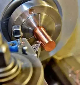 Kvalitetno popravilo CNC strojev Slovenija