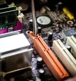 Popravilo elektronike v industrijskih obratih