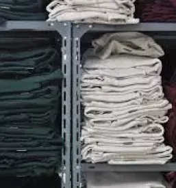 Skladiscni regali slovenija