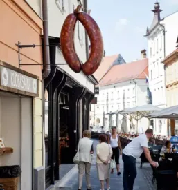 Domača slovenska hrana Ljubljana center