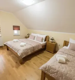 Kje prespati v Grosuplju