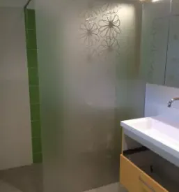 Steklena drsna vrata ljubljana