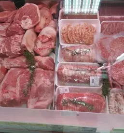 Suhomesnati izdelki koper