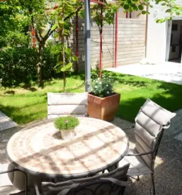 Ugodni apartmaji na obali izola