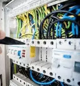 Kakovostno vzdrževanje elektroinštalacij Primorska