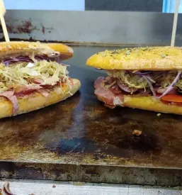 Dobri burgerji Hoče
